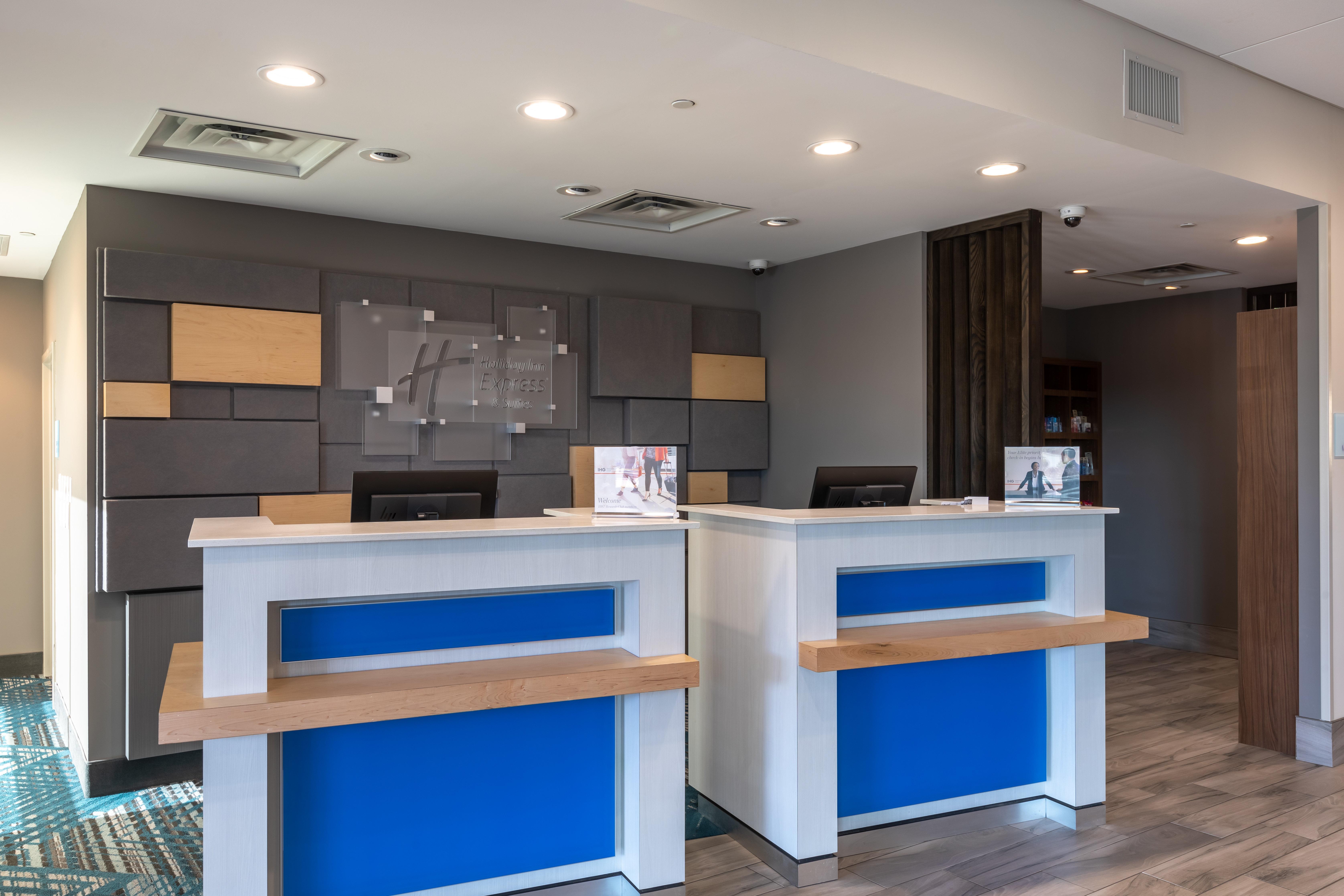 Holiday Inn Express & Suites Gainesville - Lake Lanier Area By Ihg Exterior photo